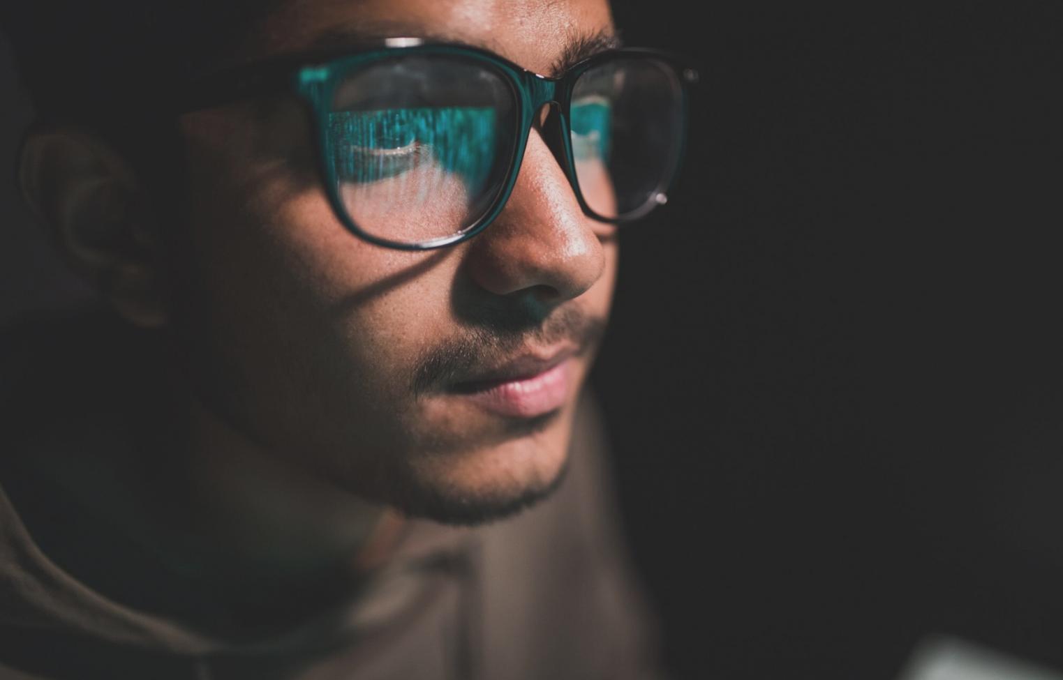 Teilnehmer testet Modell auf echten Daten